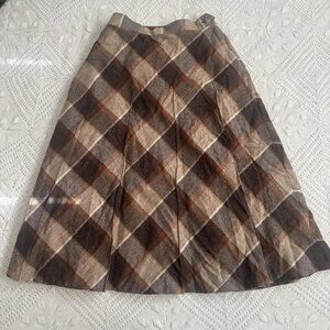 American Vintage Plaid Midi Skirt in Brown and Cream with Rust Accents